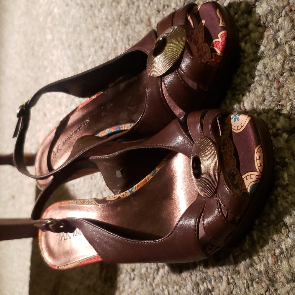 **LIGHTLY WORN** Anne Klein Brown Leather and Multi-Colored Satin Wedges